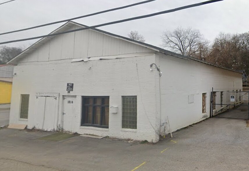 1814 E Broadway Ave, Maryville, TN à louer - Photo de l’immeuble – Image 3 sur 10