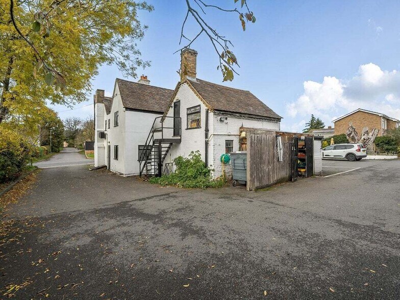 20 Chapel St, Alconbury à vendre - Photo de l’immeuble – Image 3 sur 30