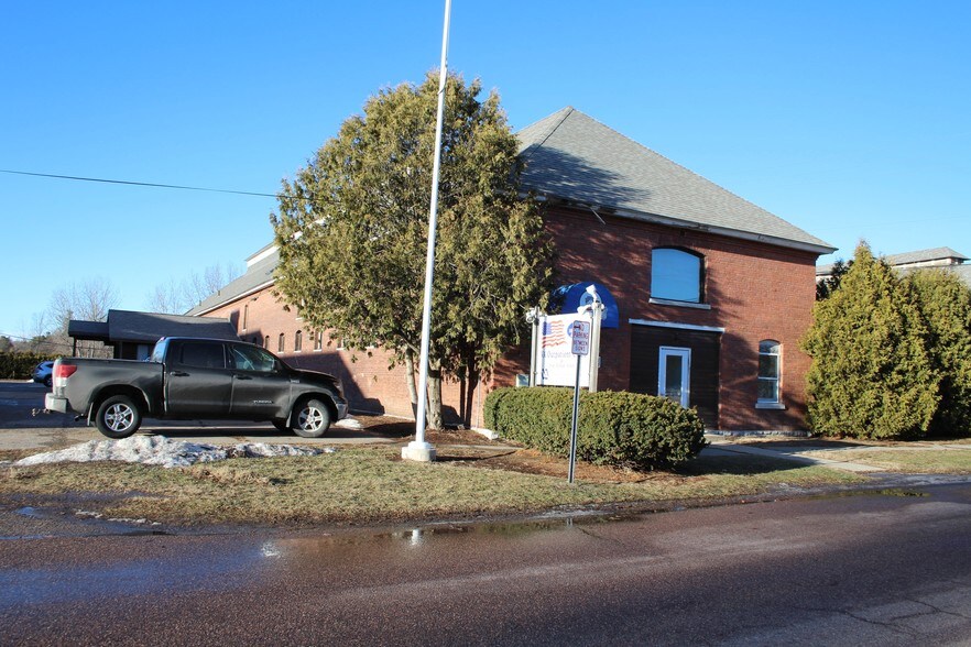 162 Hegeman Ave, Colchester, VT à louer - Photo de l’immeuble – Image 3 sur 21