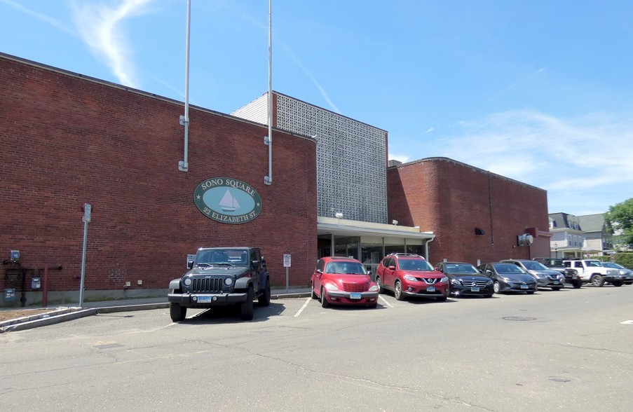 99 Water St, Norwalk, CT à louer - Photo de l’immeuble – Image 3 sur 7