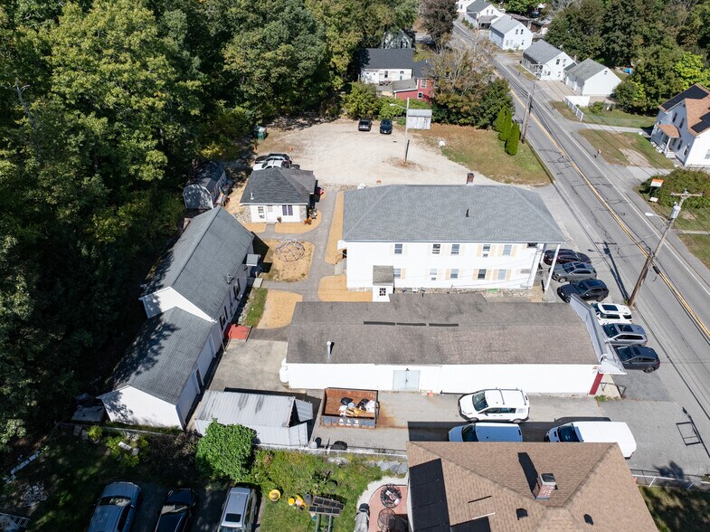 31-37 Leicester St, North Oxford, MA à vendre - Photo de l’immeuble – Image 3 sur 22