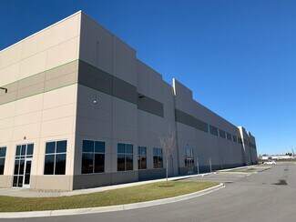 Plus de détails pour 13620 NE Park Dr, Louisville, KY - Industriel/Logistique à louer