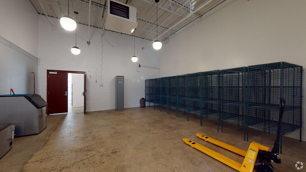 1282 Essex Ave, Columbus, OH à louer - Numérisation 3D Matterport – Image 3 sur 16