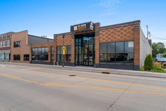 Plus de détails pour 314 N Appleton St, Appleton, WI - Spécialisé à vendre