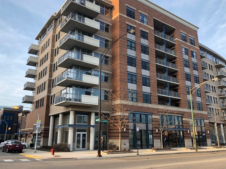 511 W Division St, Chicago, IL à louer - Photo de l’immeuble – Image 3 sur 3