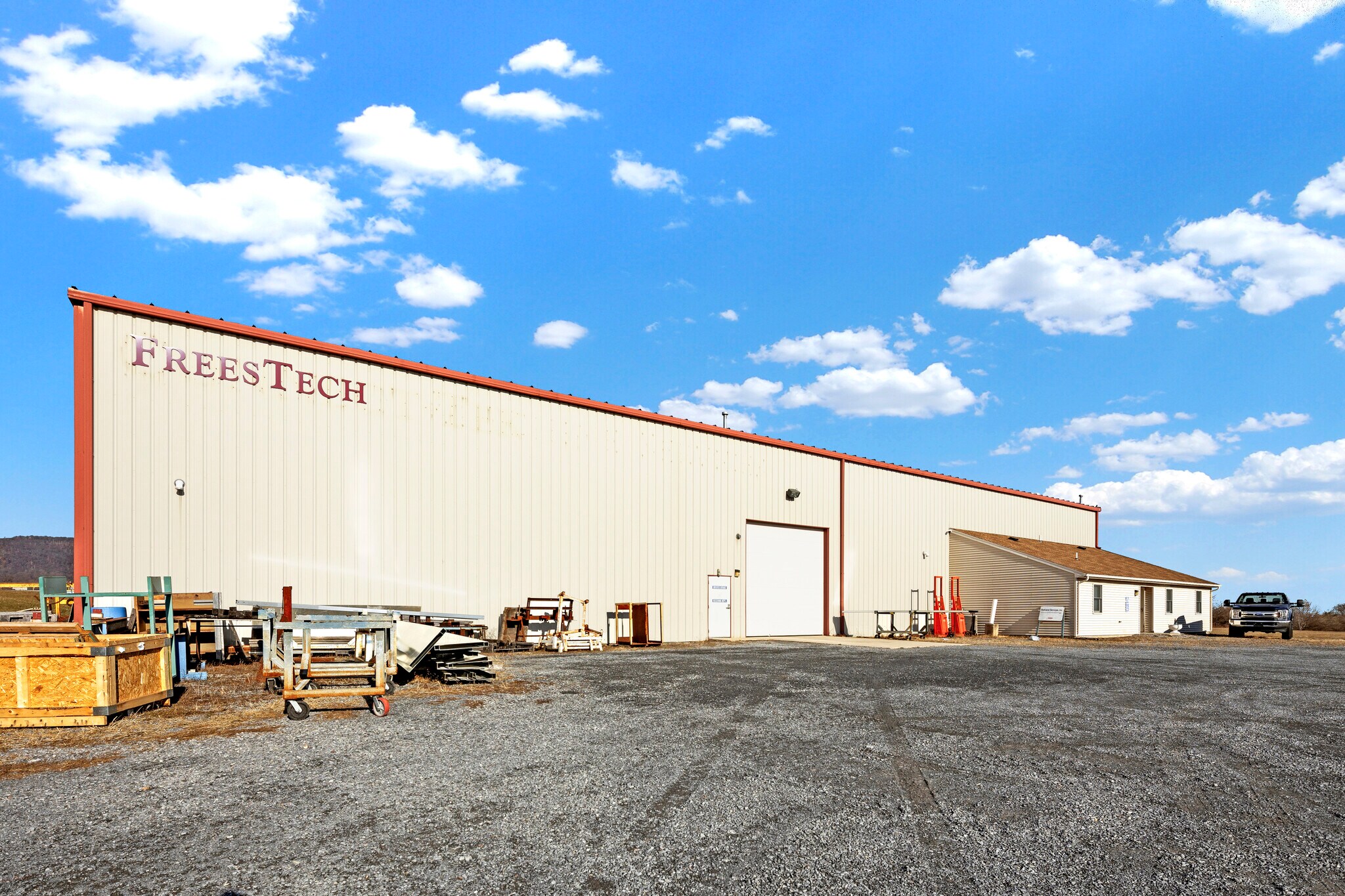 47 Feick Industrial Dr, Bernville, PA à vendre Photo de l’immeuble– Image 1 sur 9