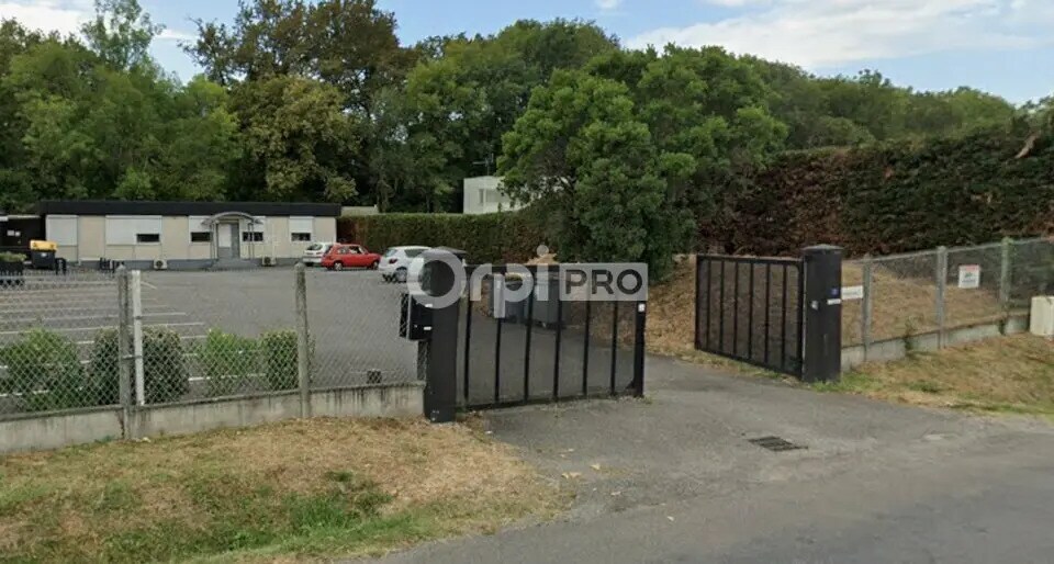 Bureau dans Pau à louer - Photo principale – Image 1 sur 1