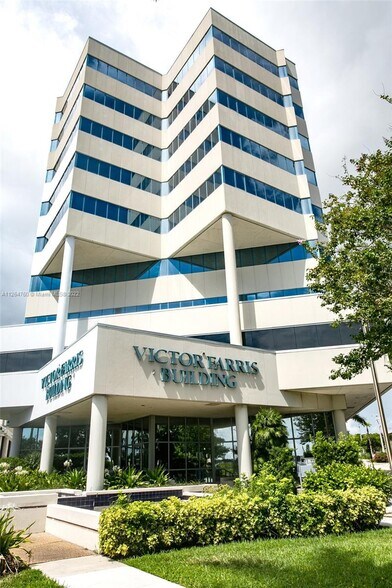 1411 N Flagler Dr, West Palm Beach, FL à louer - Photo de l’immeuble – Image 3 sur 8