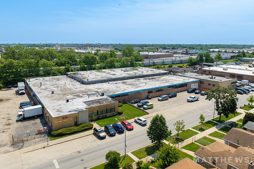 4501 S Knox Ave, Chicago, IL à vendre - Photo de l’immeuble – Image 3 sur 5