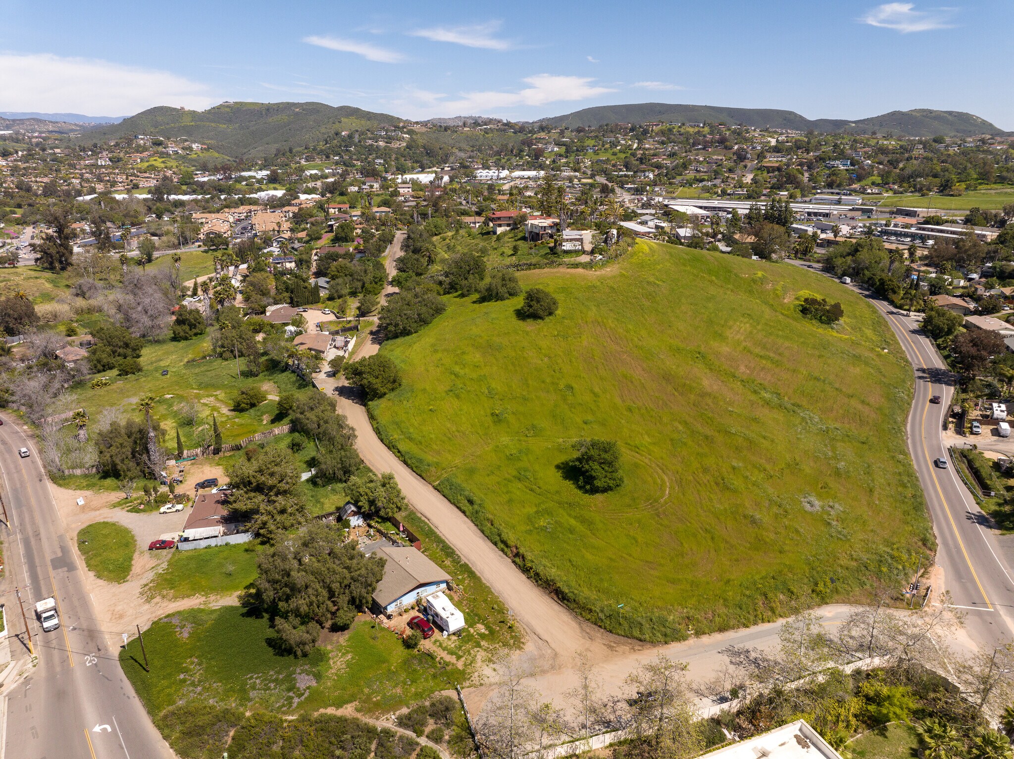 0 Primrose Ave, Vista, CA à vendre Aérien– Image 1 sur 24