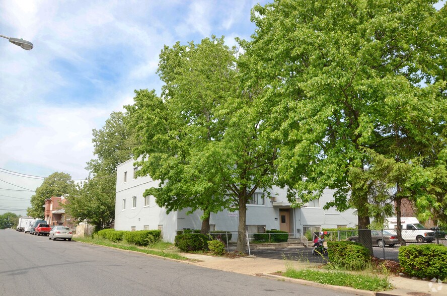 4827-4835 N 6th St, Philadelphia, PA à vendre - Photo de l’immeuble – Image 2 sur 2