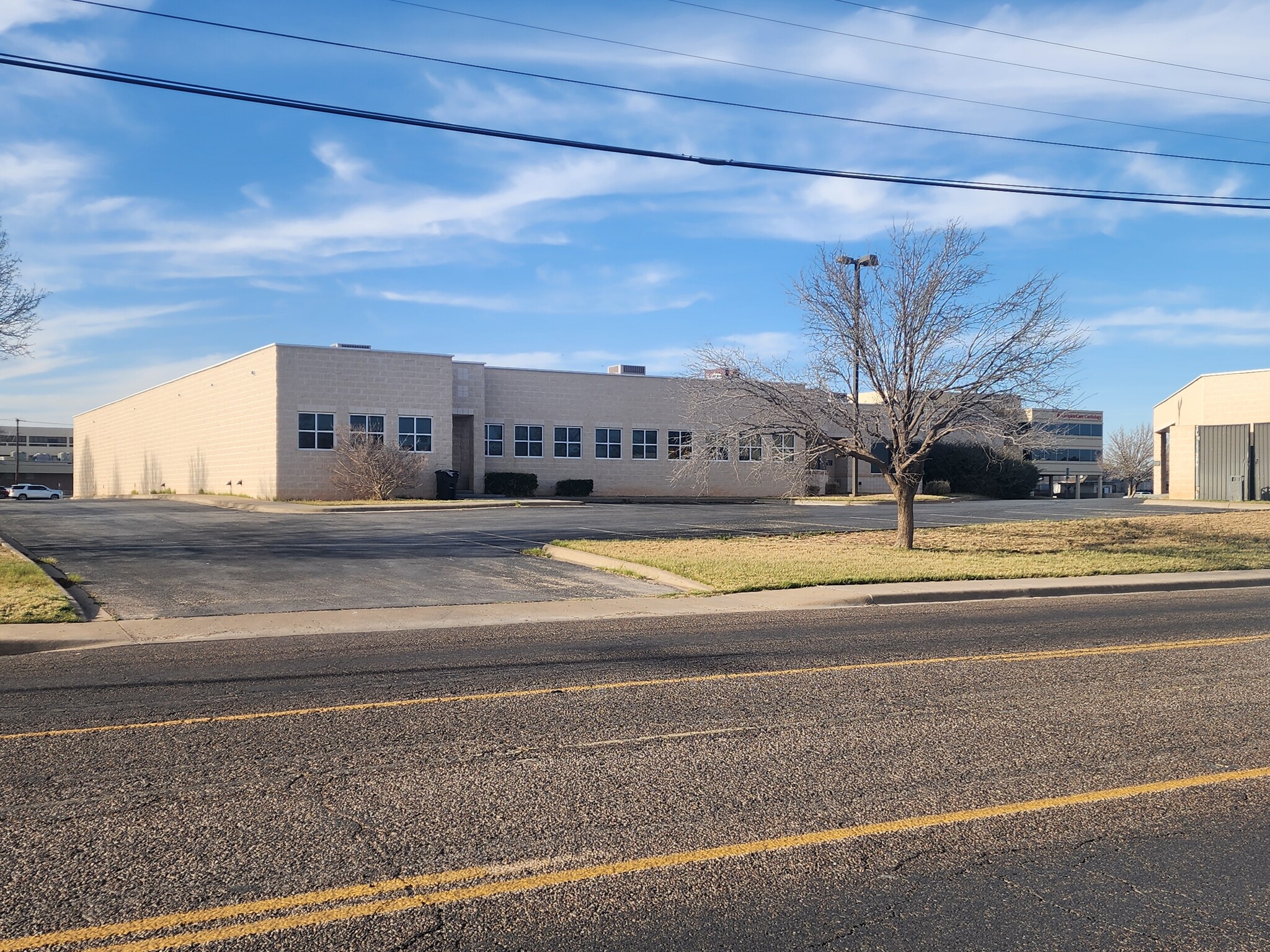 500 E 4th St, Odessa, TX à louer Photo de l’immeuble– Image 1 sur 5