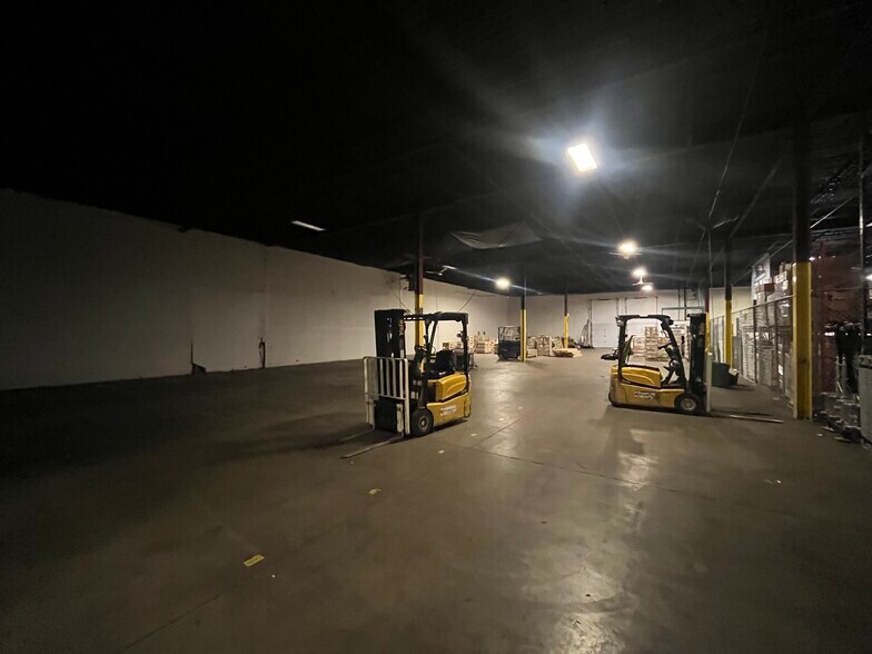 146 Campanelli Pky, Stoughton, MA à louer - Photo de l’immeuble – Image 3 sur 8