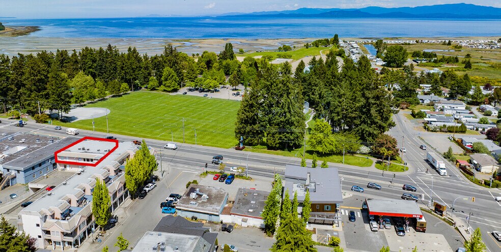 198 Island Hwy E, Parksville, BC à louer - Aérien – Image 2 sur 4