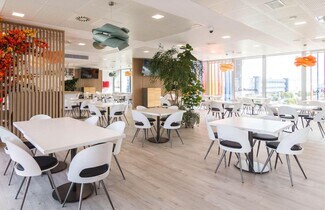 Plus de détails pour Local commercial à louer