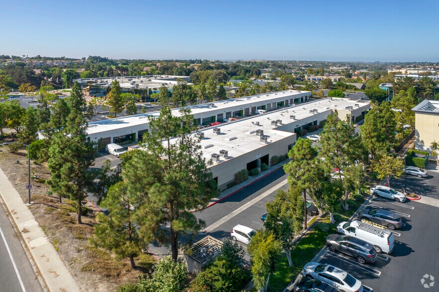925 Hale Pl, Chula Vista, CA à louer - Aérien – Image 3 sur 4
