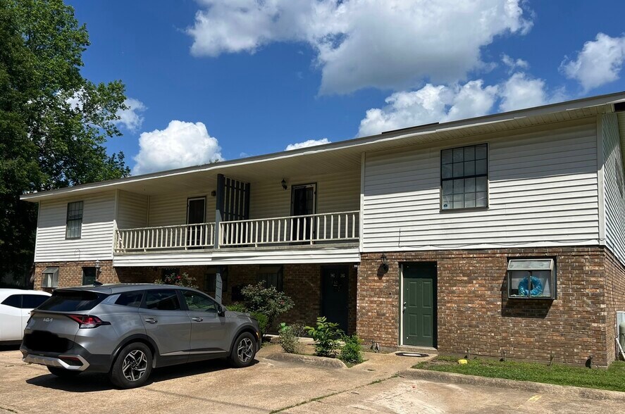 101-103 Creek Bend Rd, Natchez, MS à vendre - Photo de l’immeuble – Image 2 sur 11