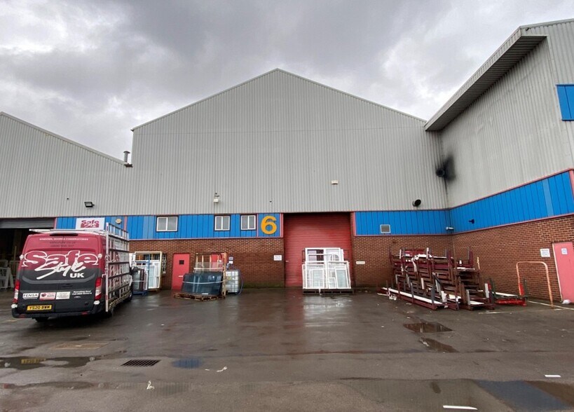 Madleaze Rd, Gloucester à louer - Photo de l’immeuble – Image 3 sur 5