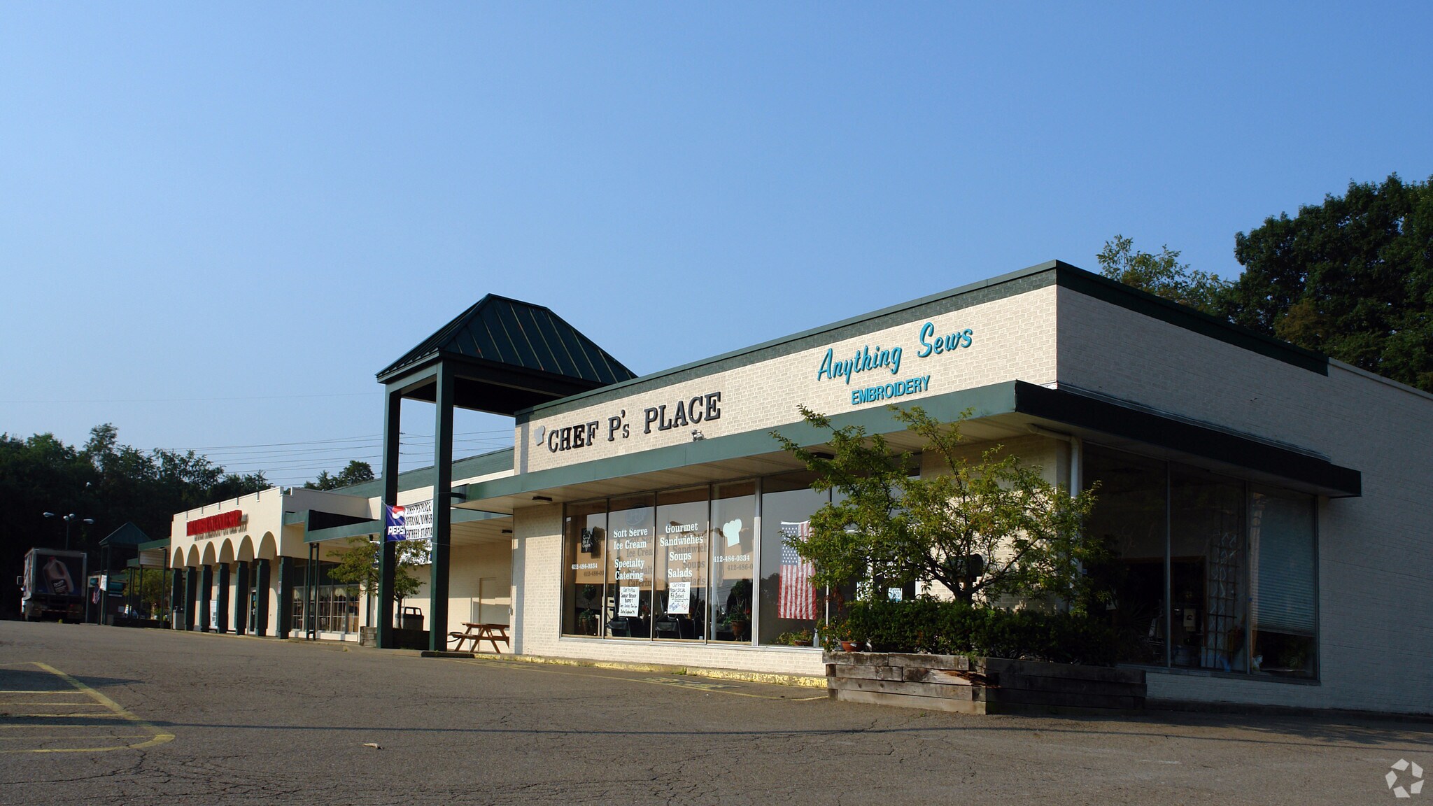 2412 Ferguson Rd, Allison Park, PA à louer Photo principale– Image 1 sur 5