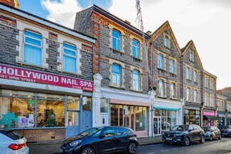Plus de détails pour 99-100 High St, Barry - Local commercial à louer