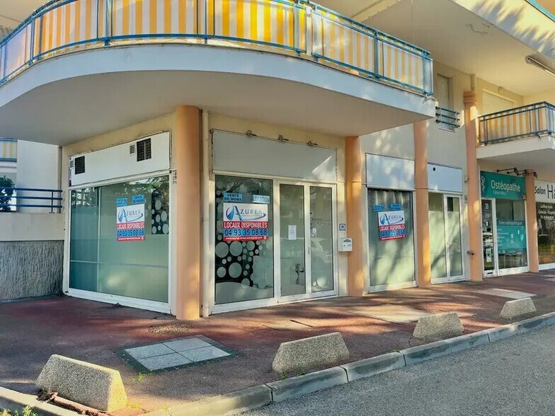 Local commercial dans Fréjus à vendre - Photo de l’immeuble – Image 1 sur 6