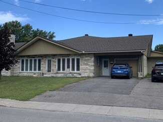 Plus de détails pour 271 14e Av, Saint-lin-laurentides, QC - Industriel/Logistique à vendre