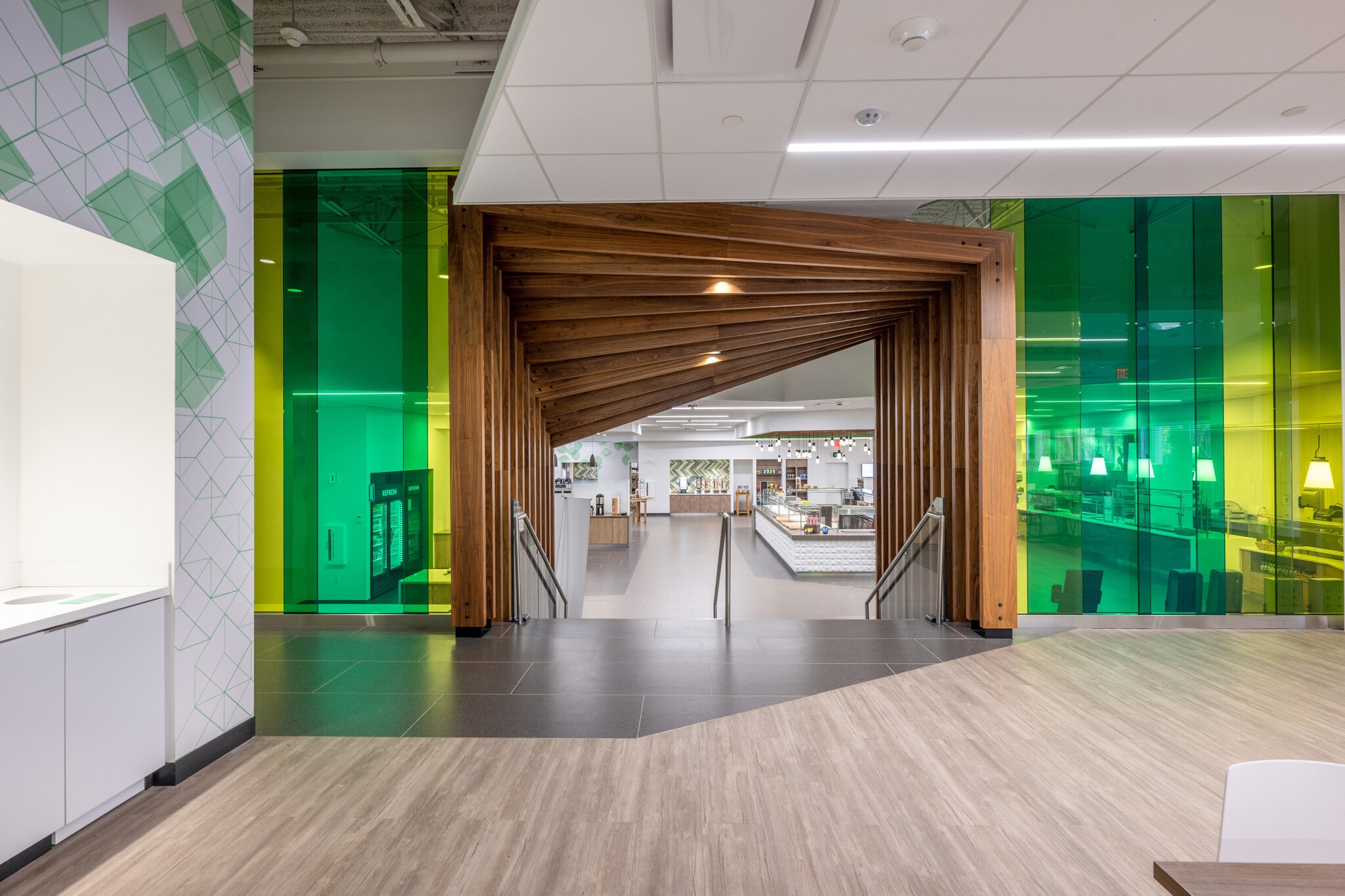 115 Tripps Ln, Riverside, RI à vendre Photo intérieure– Image 1 sur 7