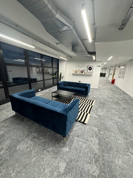 Colston St, Bristol à louer - Photo de l’immeuble – Image 2 sur 29