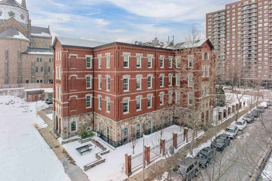 90 Smith St, Boston, MA à louer - Photo de l’immeuble – Image 2 sur 6
