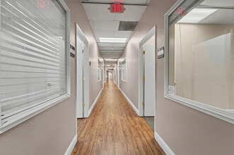 990 Klamath Ln, Yuba City, CA à louer Photo intérieure– Image 2 sur 37