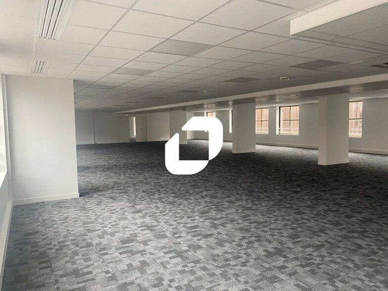 16 Rue De Tournai, Lille à louer - Photo de l’immeuble – Image 1 sur 7