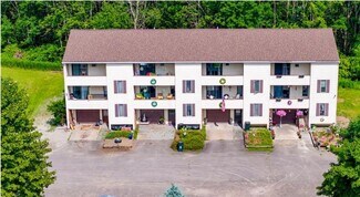 Plus de détails pour 114 Cassie Dr, Norwich, NY - Logement à vendre
