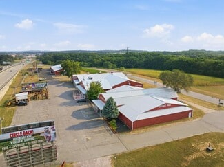 Plus de détails pour S2269 Timothy Ln, Baraboo, WI - Local commercial à vendre