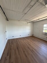 1906 N Armenia Ave, Tampa, FL à louer Photo de l’immeuble– Image 1 sur 4