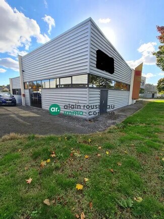 Plus de détails pour Local d'activités à louer