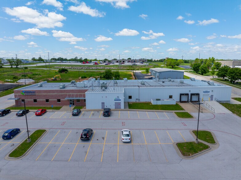2835 N Oak Grove Ave, Springfield, MO à vendre - Photo de l’immeuble – Image 3 sur 12