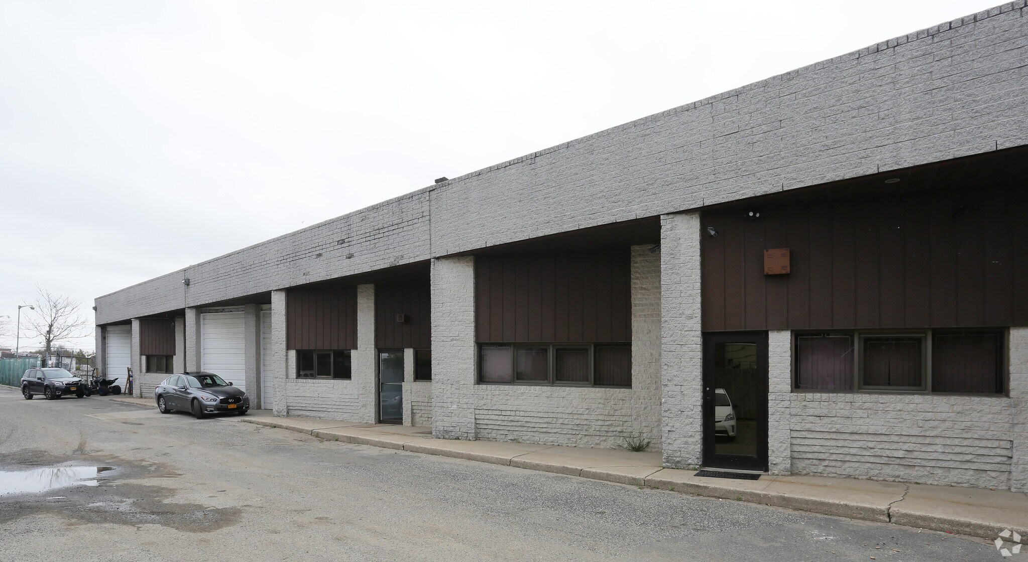 899 Long Island Ave, Deer Park, NY à louer Photo de l’immeuble– Image 1 sur 7