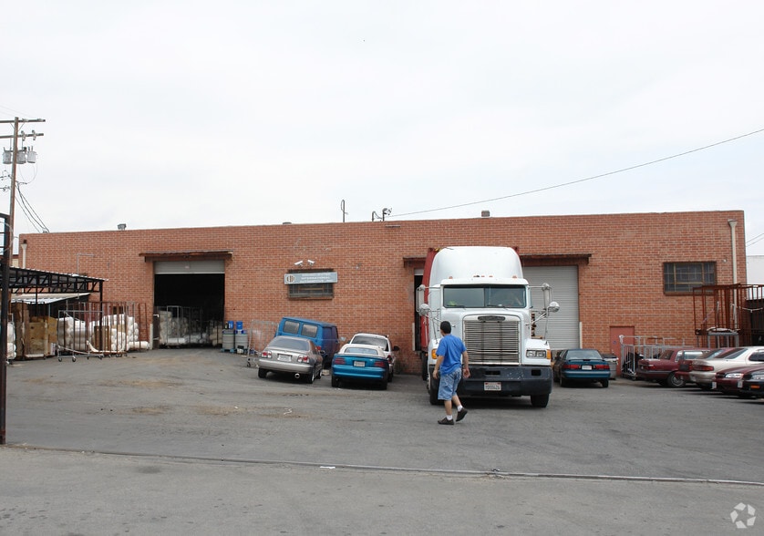 12905 S Spring St, Los Angeles, CA à louer - Photo de l’immeuble – Image 3 sur 3