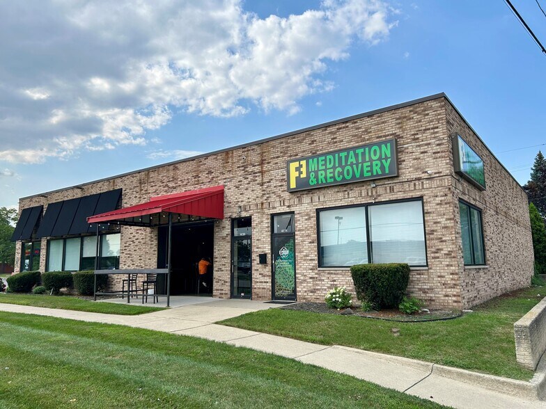 22402-22426 Van Born Rd, Dearborn Heights, MI à vendre - Photo de l’immeuble – Image 3 sur 4
