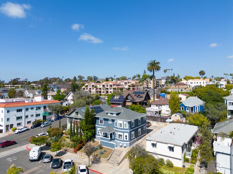 1055 21st Street, San Diego, CA à vendre - Photo de l’immeuble – Image 2 sur 137