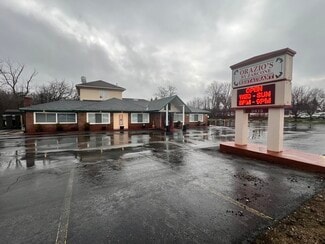 Plus de détails pour 9415 Main St, Clarence, NY - Local commercial à vendre