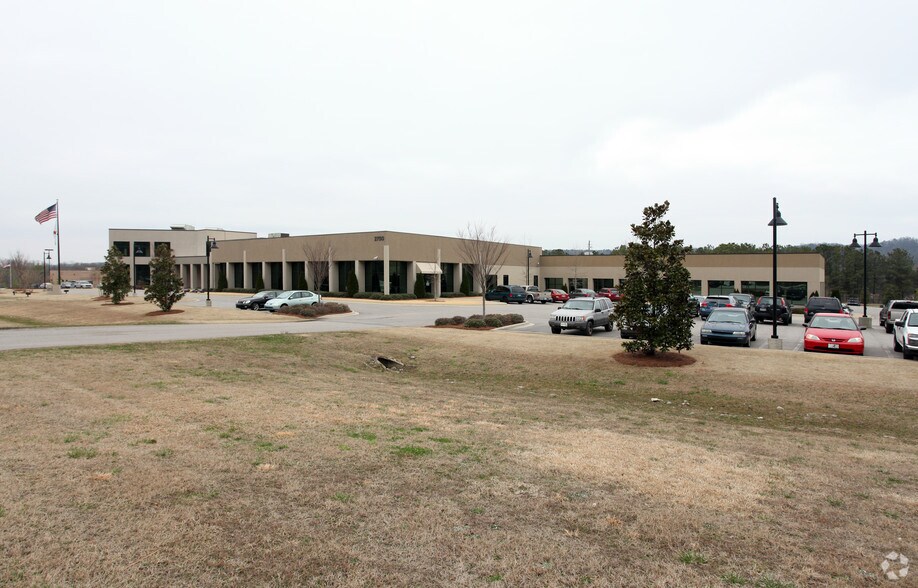 2750 Crestwood Blvd, Irondale, AL à vendre - Photo de l’immeuble – Image 2 sur 5