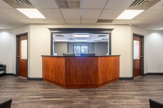 183 S Bloomingdale Rd, Bloomingdale, IL à louer Photo intérieure– Image 1 sur 20