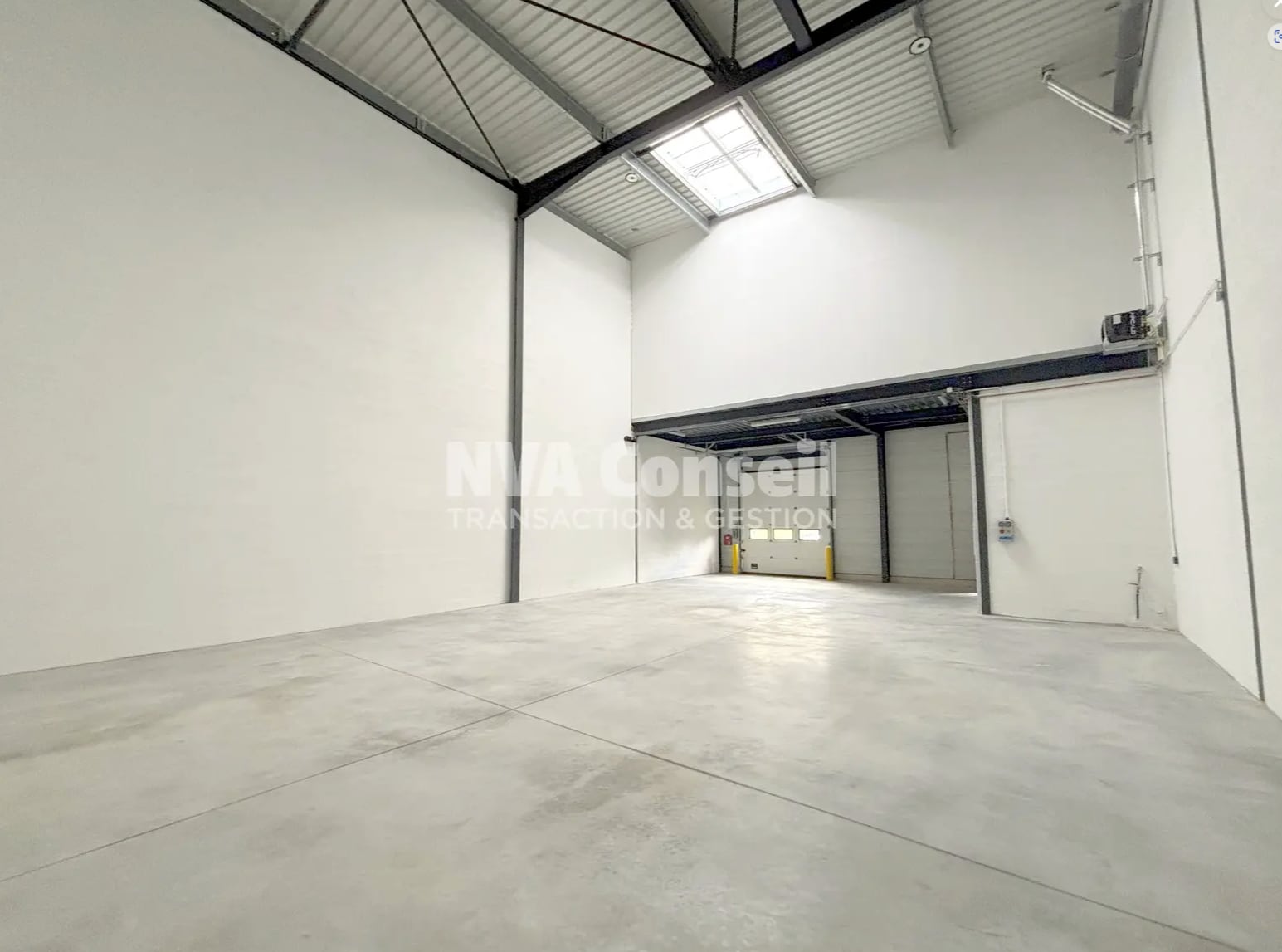 16 A Rue Ampère, Pontoise à louer Photo de l’immeuble– Image 1 sur 4