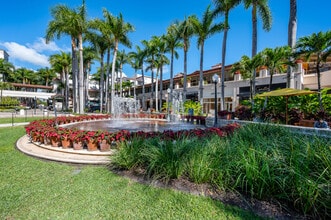 4220 Laguna St, Coral Gables, FL à louer Photo intérieure– Image 2 sur 11