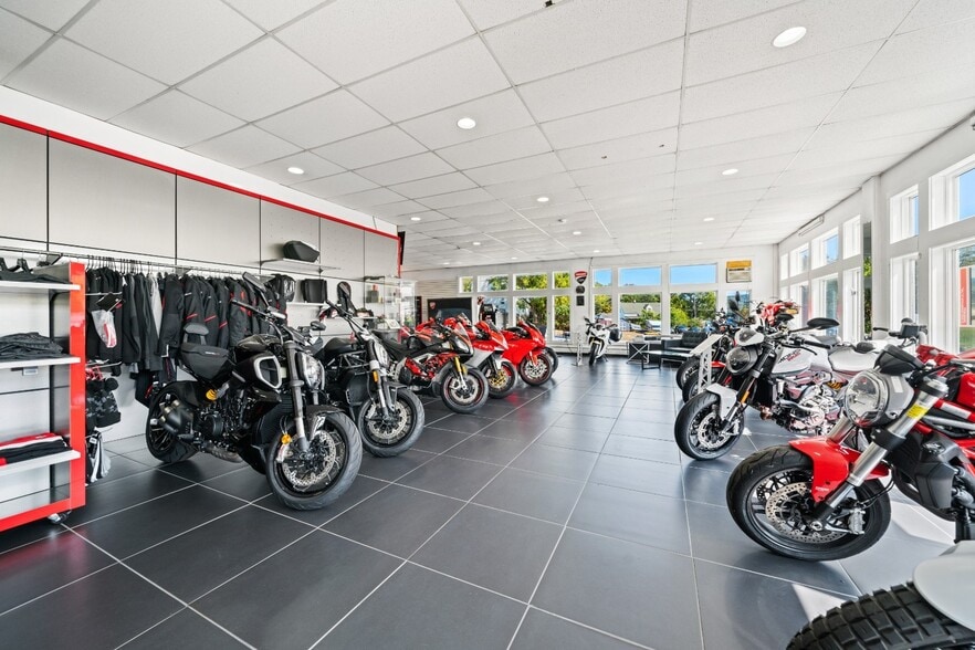 1005 Route 9W, Fort Montgomery, NY à vendre - Photo intérieure – Image 3 sur 22