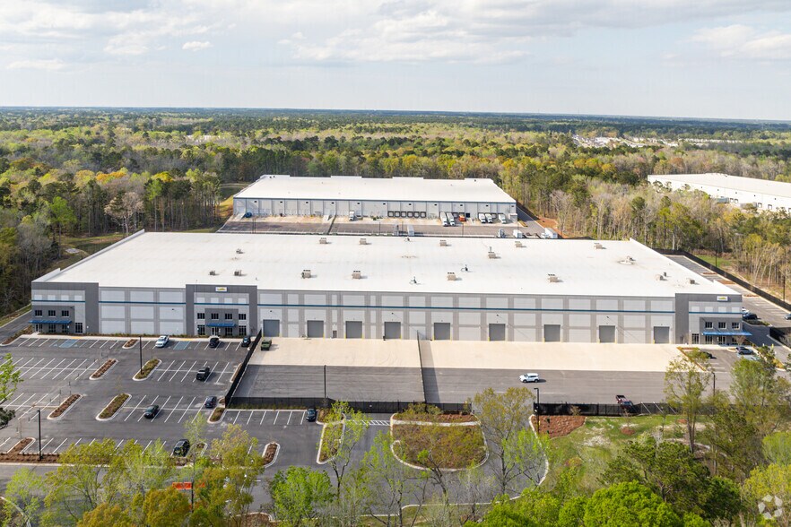 9028 Palmetto Commerce Pky, Ladson, SC à louer - Photo de l’immeuble – Image 2 sur 6
