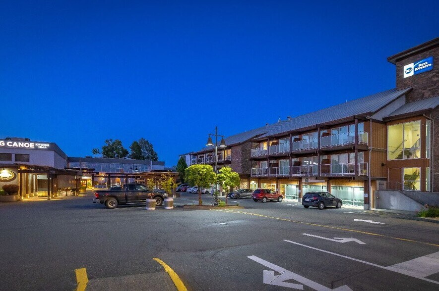 1590 Cliffe Ave, Courtenay, BC à vendre - Photo de l’immeuble – Image 3 sur 3