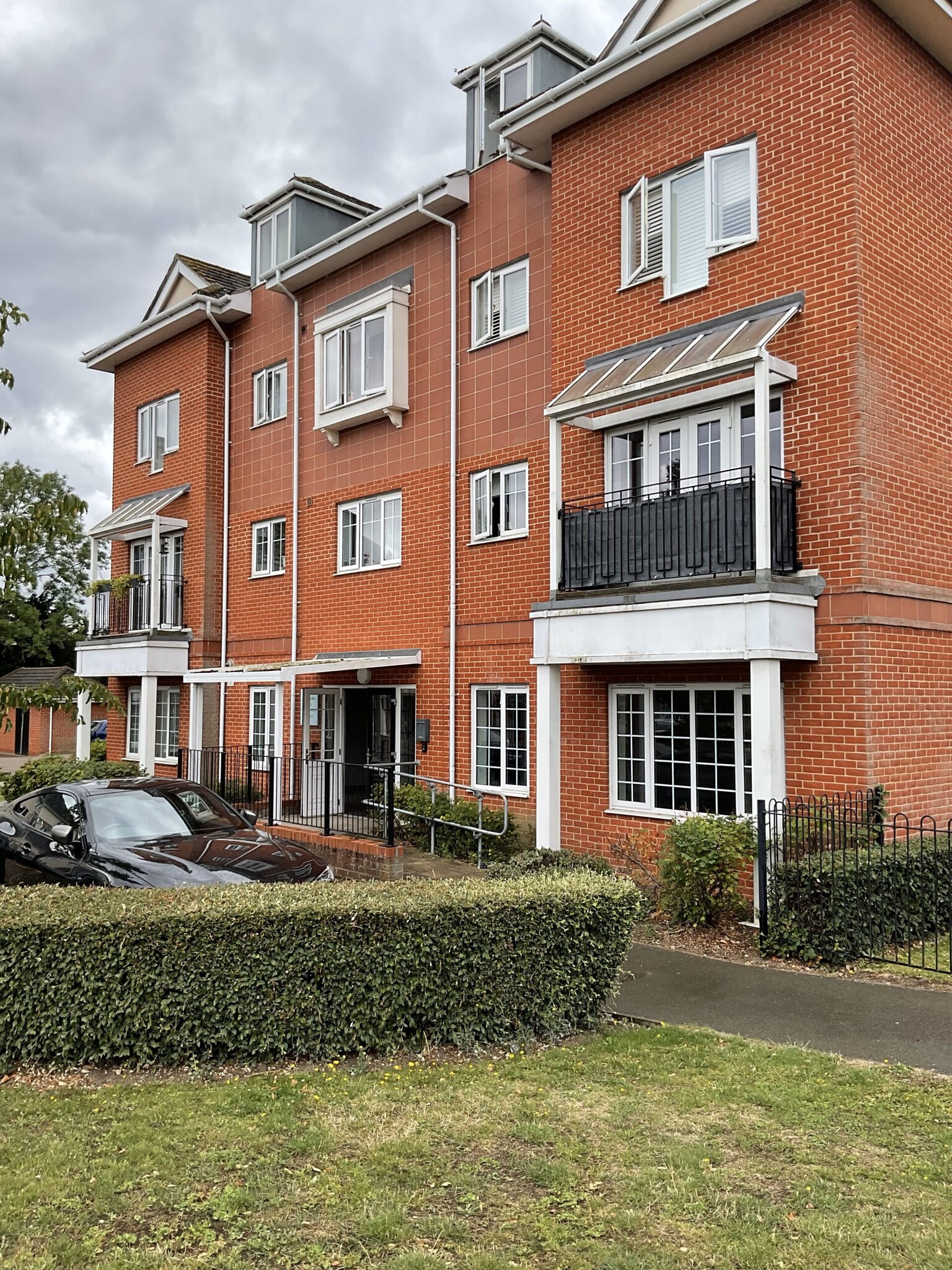 19A Coleridge Dr, Ruislip à vendre Photo de l’immeuble– Image 1 sur 4