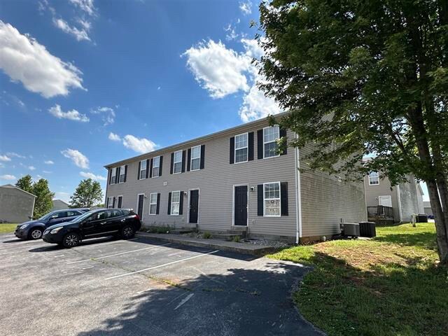 330 Kenlee Cir, Bowling Green, KY à vendre - Photo de l’immeuble – Image 2 sur 2